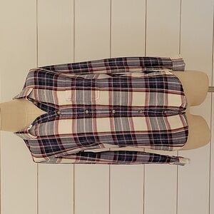 American Eagle Outfitters xs boyfriend fit button down flannel